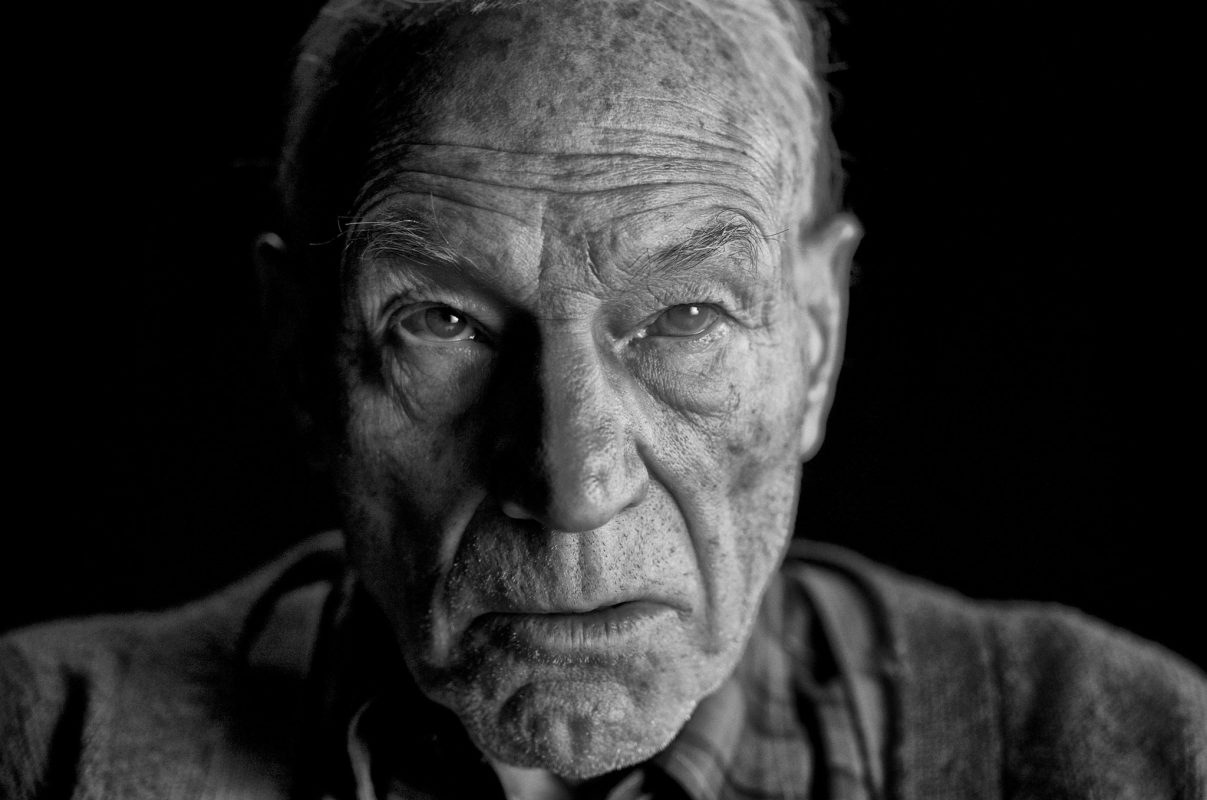 Wolverine 3: primo sguardo ufficiale al Professor X aka Patrick Stewart in Logan