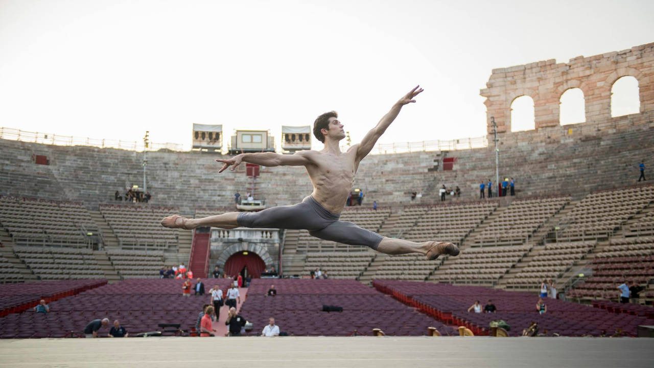 Roberto Bolle porta L’Arte della Danza al Torino Film Festival