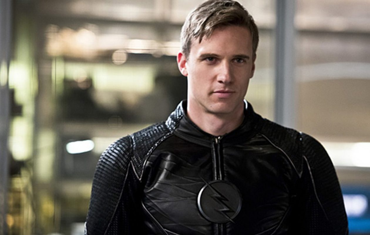 The Flash 3 – Teddy Sears parla del costume di Zoom: “è cool e mi tiene fresco”