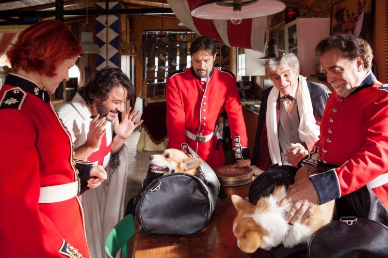 Natale a Londra - Dio salvi la Regina