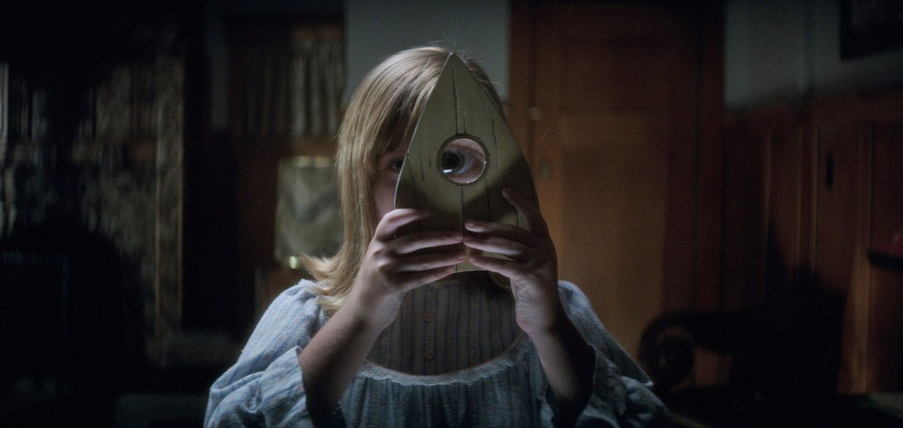 Ouija – L’origine del male: il terrificante film di Mike Flanagan dal 27 ottobre al cinema