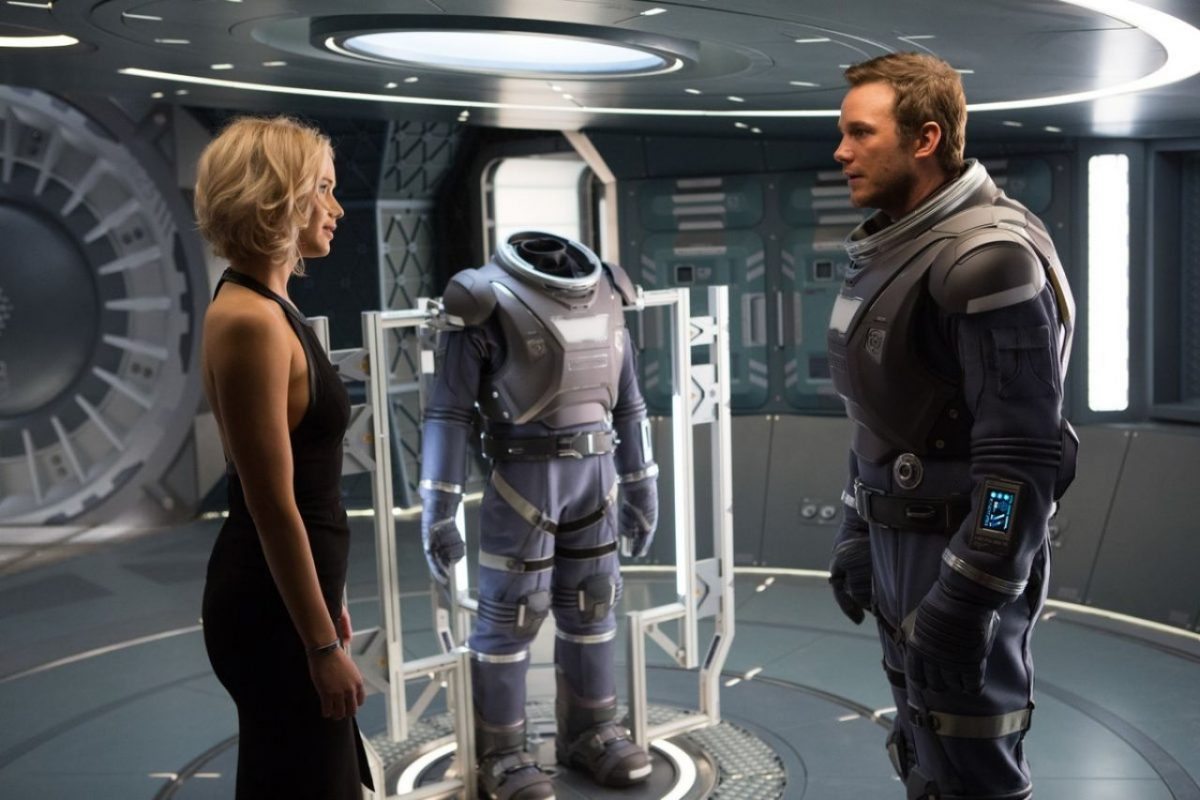 Passengers: Chris Pratt risucchiato in una camera stagna nella nuova clip