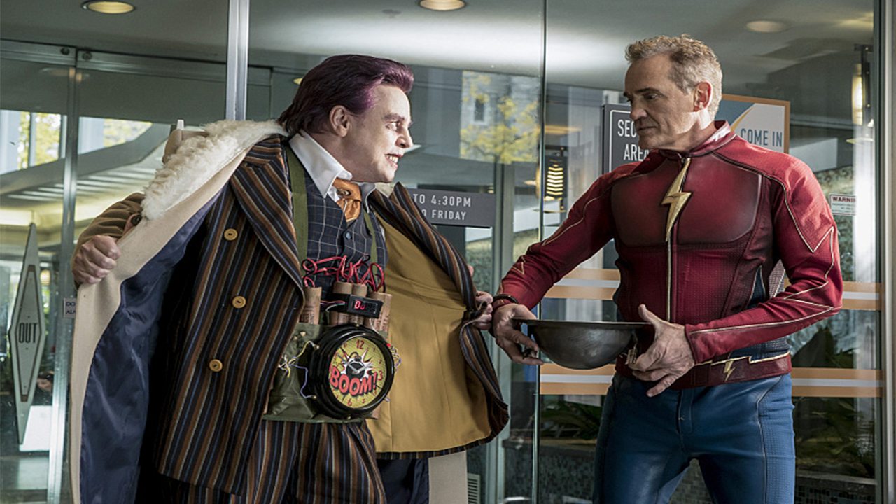 The Flash 3×09 – Mark Hamill torna nell’episodio The Present