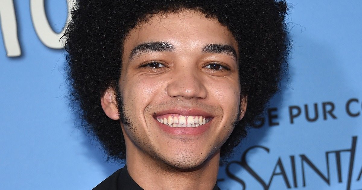 Jurassic World 2 – Justice Smith, protagonista della serie The Get Down, entra nel cast