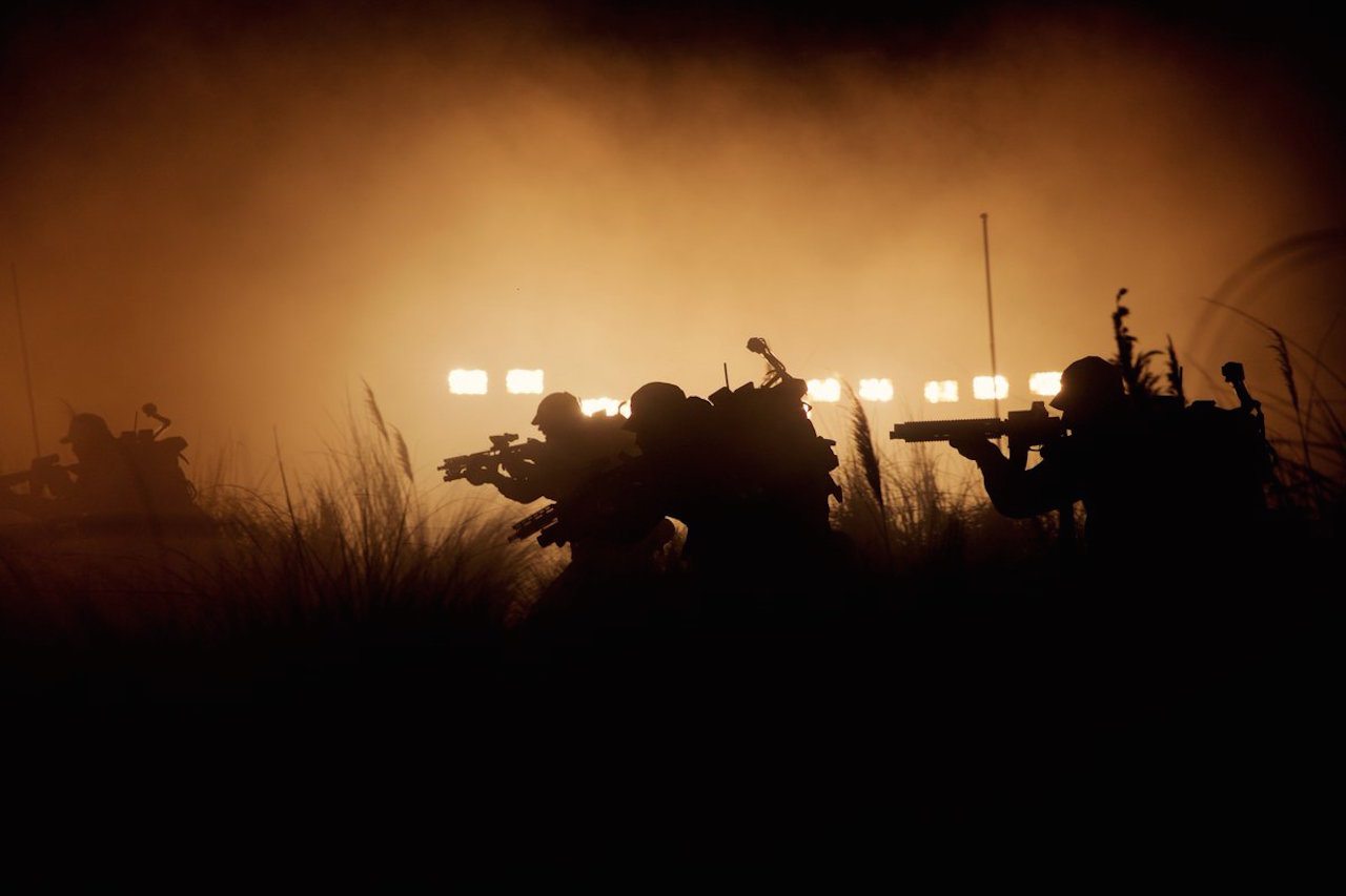 Alien: Covenant – nuova immagine con i colonial marines, il trailer è vicinissimo!