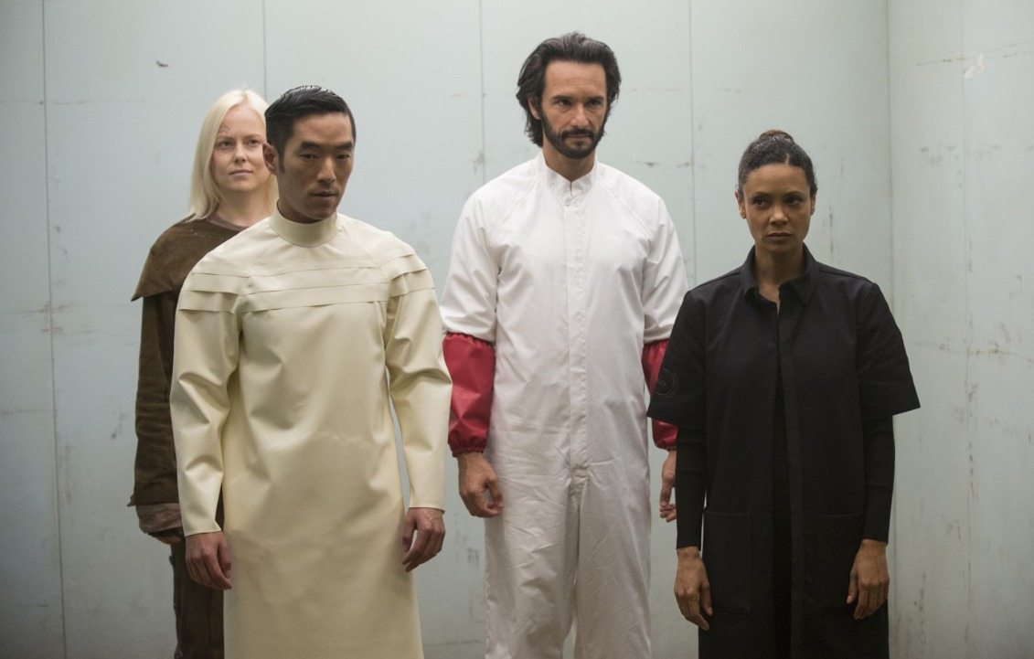 Westworld 1×10 – Foto dall’episodio finale ‘The Bicameral Mind’