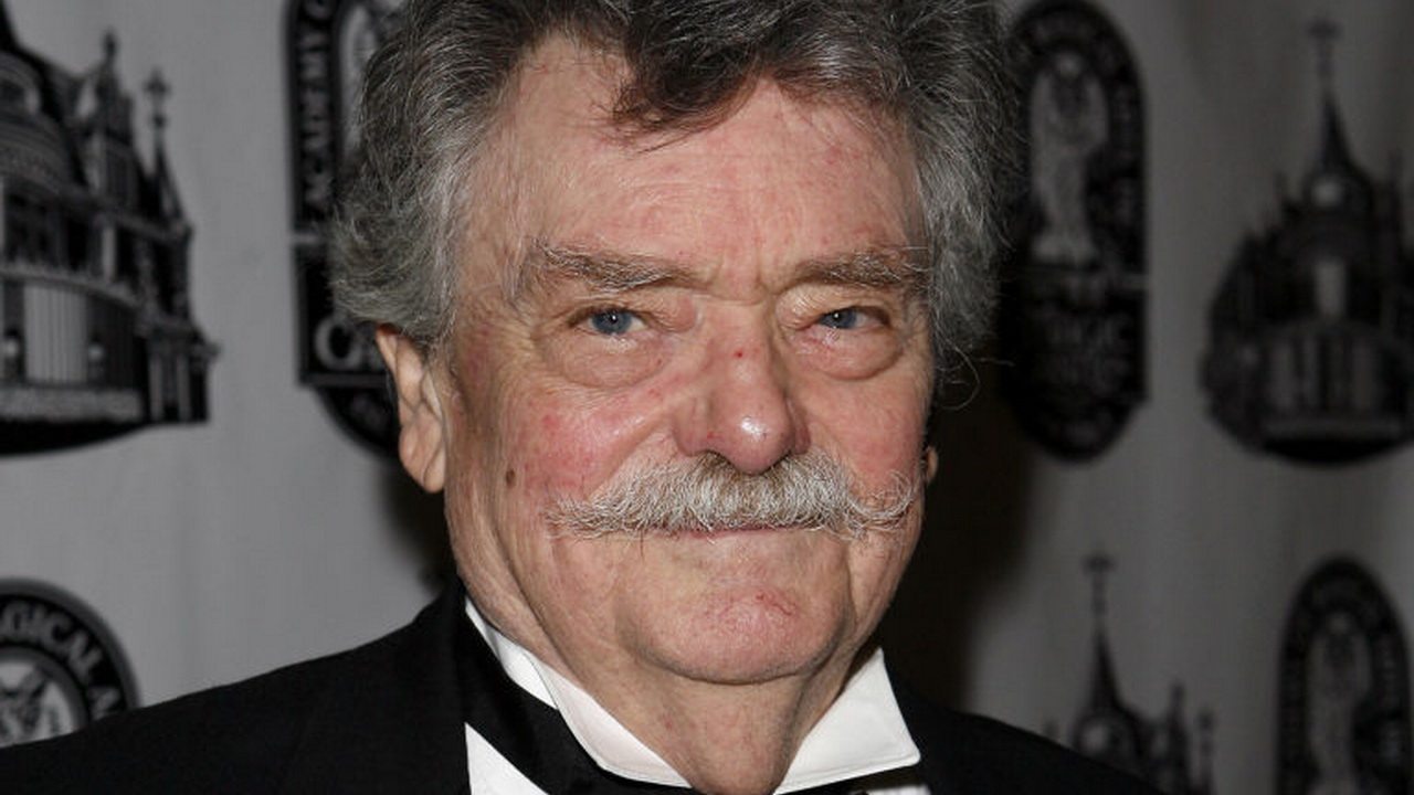 Morto a 89 anni Bernard Fox, il Dr. Bombay di Vita da Strega