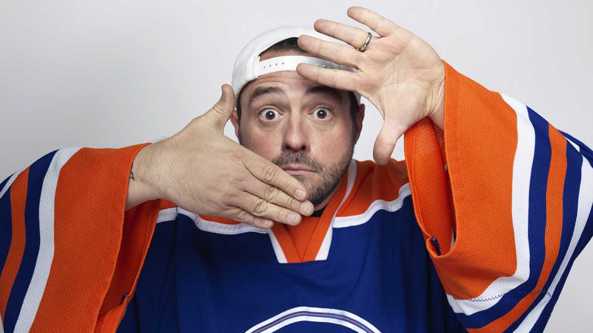 The Batman: Kevin Smith risponde ai fan che lo vorrebbero come regista