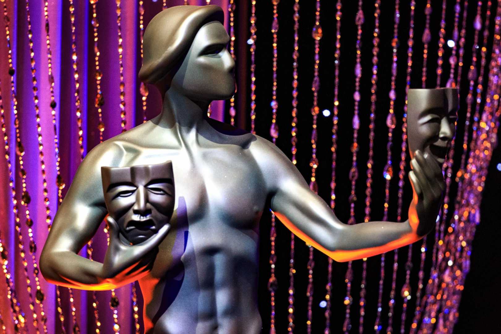 SAG Awards 2017: Ecco gli attori e le attrici vincitori della serata