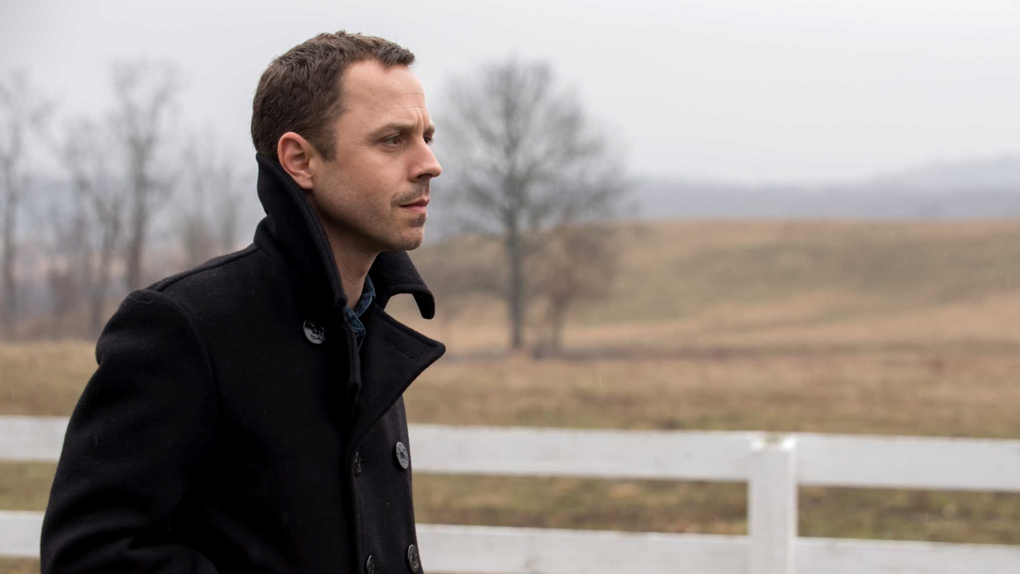 Sneaky Pete – Amazon rinnova la serie con Giovanni Ribisi per la seconda stagione