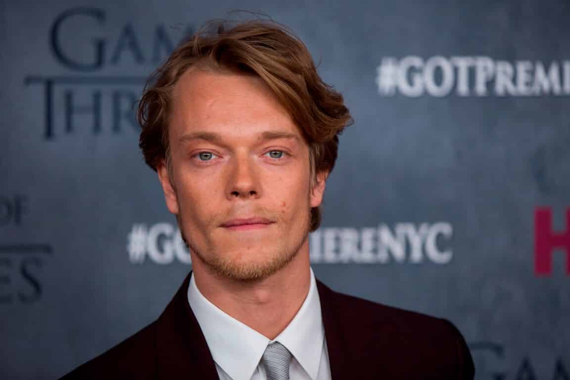 The Predator: Alfie Allen si unisce al cast del film di Shane Black