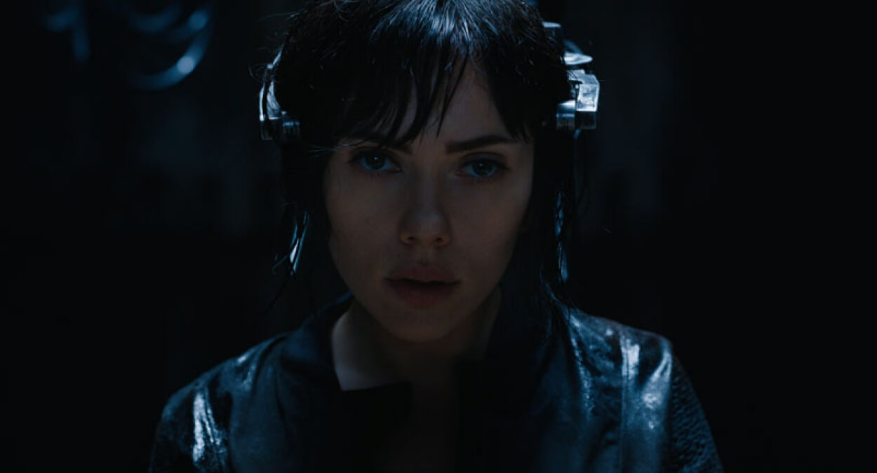 Ghost in the Shell: Scarlett Johansson è assetata di vendetta nei nuovi spot tv