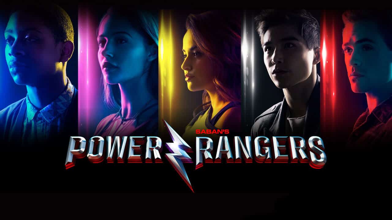 Power Rangers: rivelate nuove immagini del film con Bryan Cranston ed Elizabeth Banks