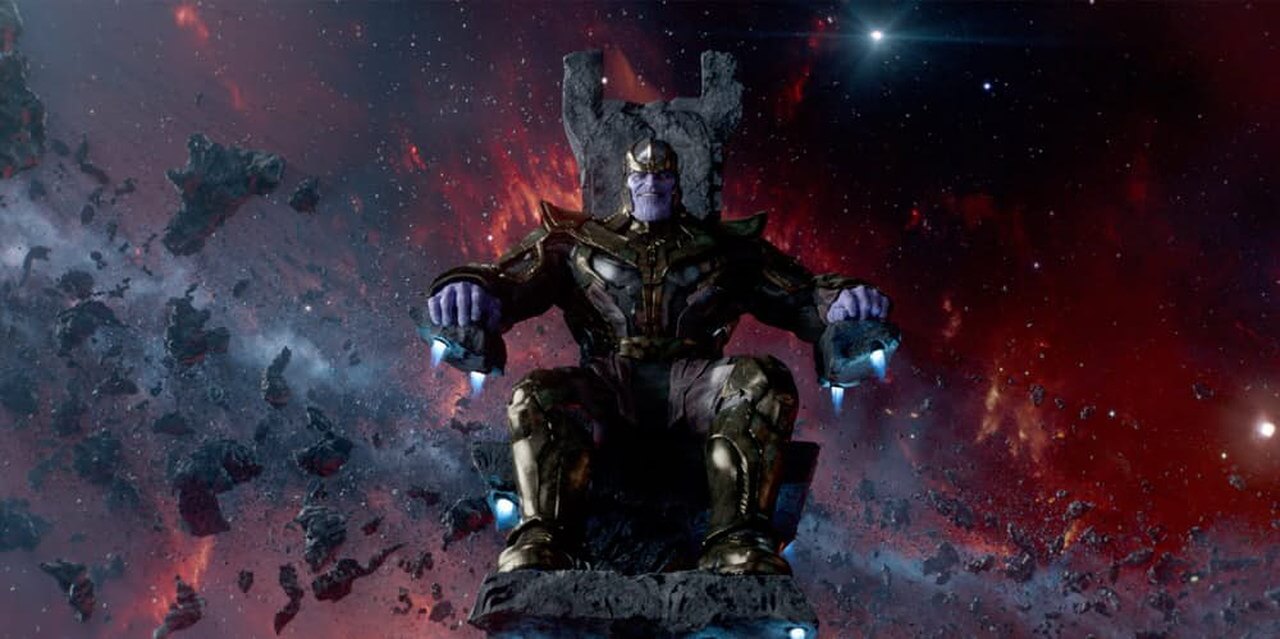 Thanos: ecco la statua del titano pazzo al D23 Expo