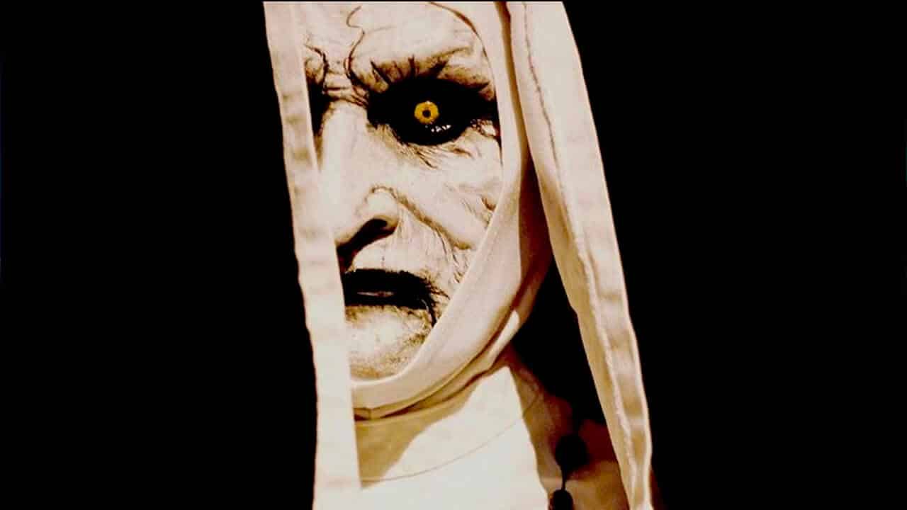The Nun: La Vocazione del Male – online il nuovo terrificante poster