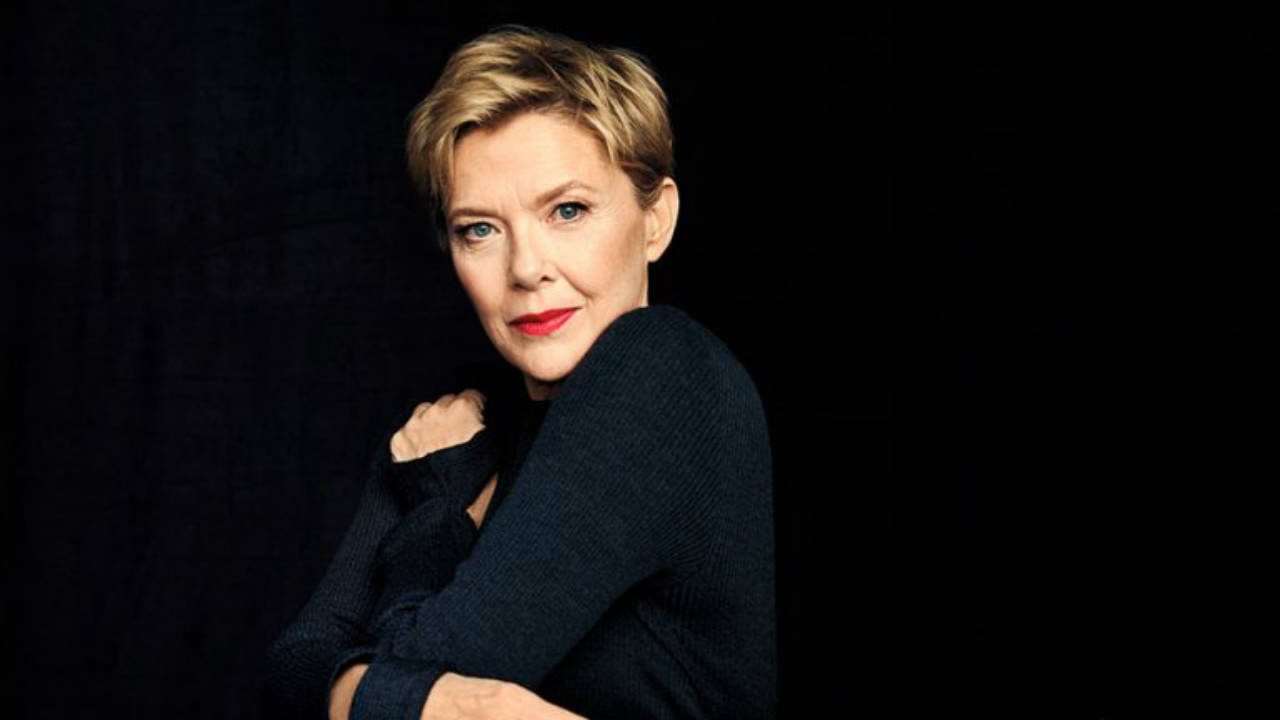 Avete visto il marito di Annette Bening? È il fratello di Shirley MacLaine, ha vinto due premi Oscar e ha avuto moltissime relazioni sentimentali