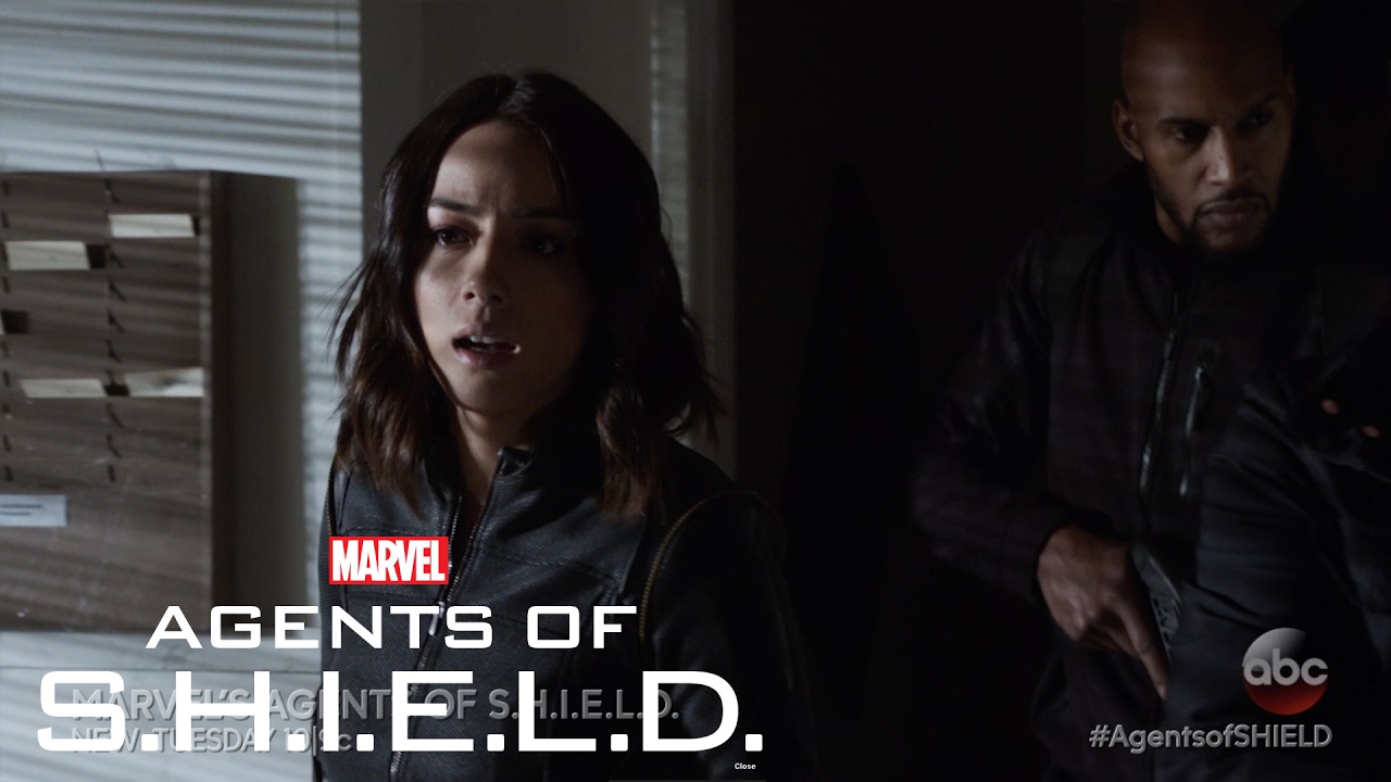 Agents of S.H.I.E.L.D. 4 – il Direttore Mace viene torturato nella nuova clip dell’episodio 14