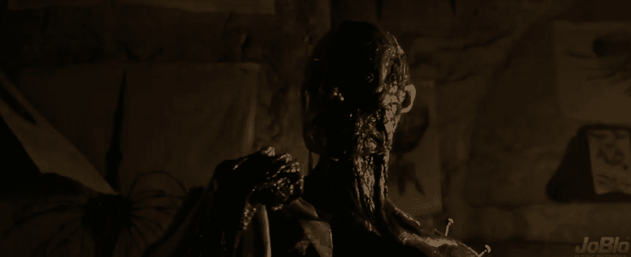 Il trailer red band di Alien: Covenant mostra una sinistra figura insanguinata