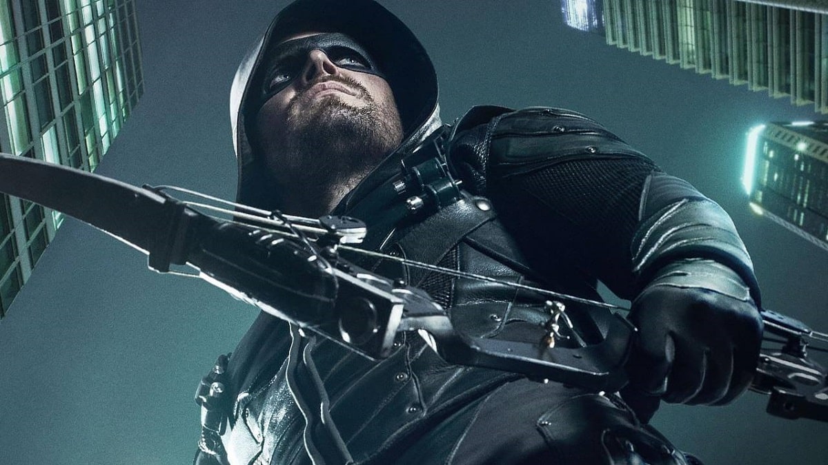 Arrow 5×17: trama dell’episodio “Kapiushon”