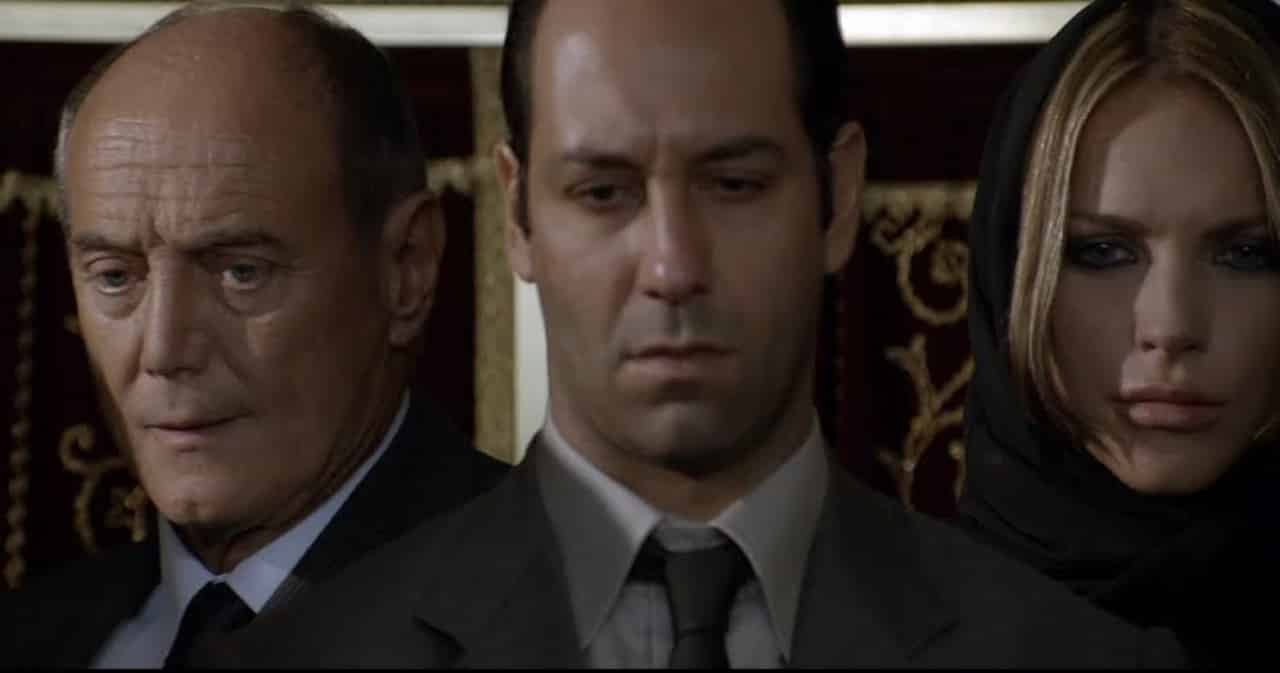Il Mondo di Mezzo: trailer del film con Matteo Branciamore al cinema dal 4 maggio