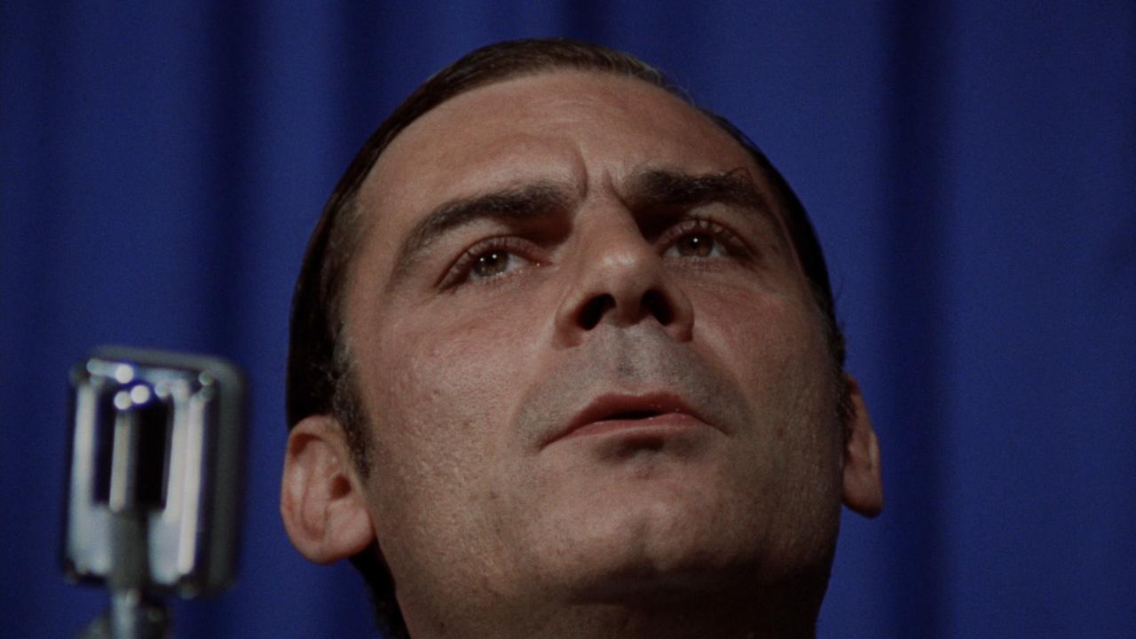 Indagine su un cittadino al di sopra di ogni sospetto: recensione del film di Elio Petri
