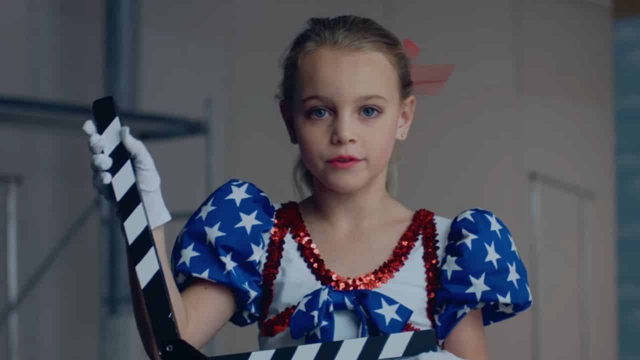 Casting JonBenet: il trailer ufficiale del nuovo documentario targato Netflix