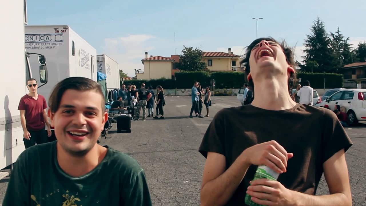 Classe Z: video backstage e nuova clip della commedia di Guido Chiesa