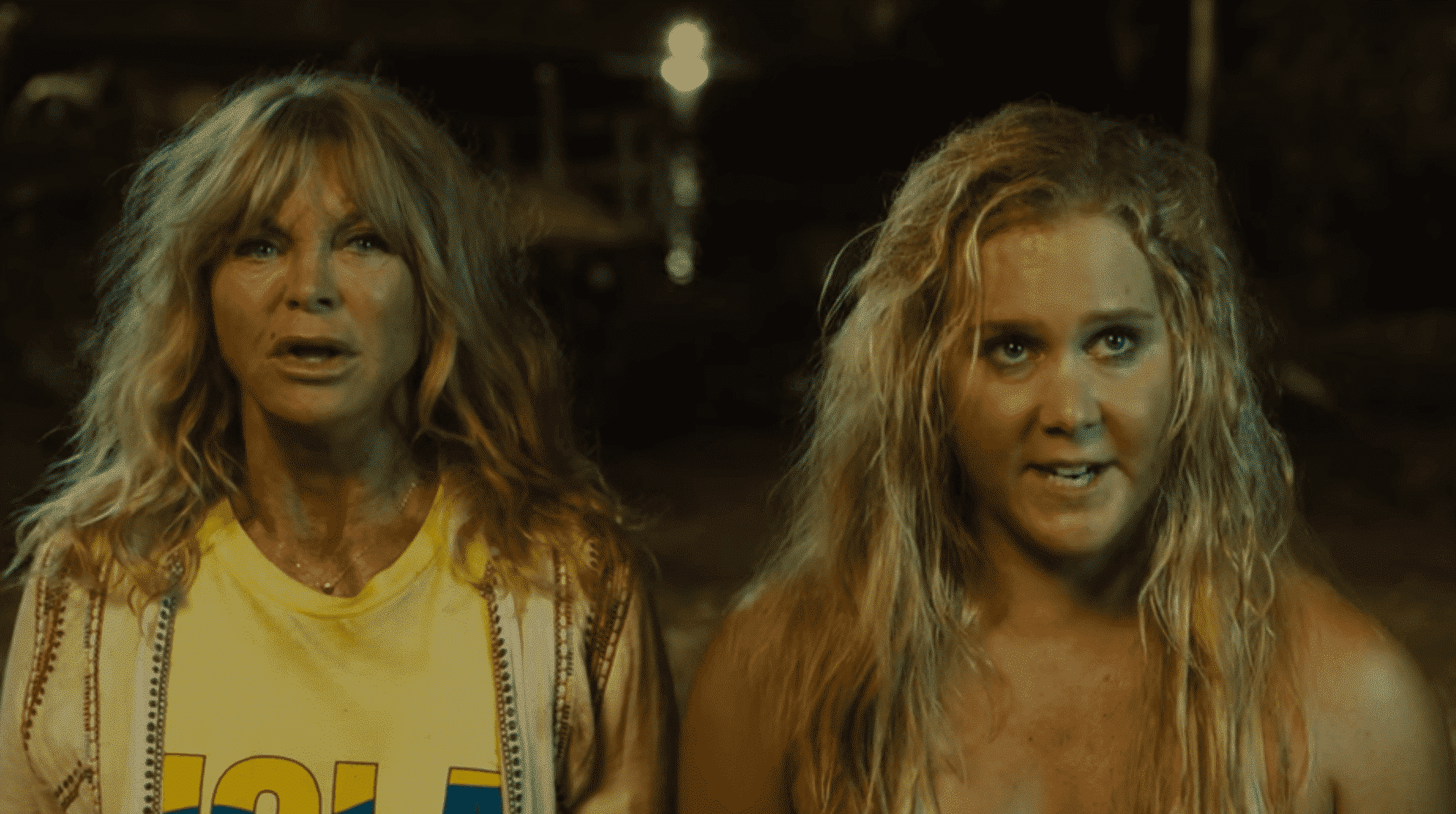 Snatched: il poster e un nuovo spot del film con Amy Schumer e Goldie Hawn