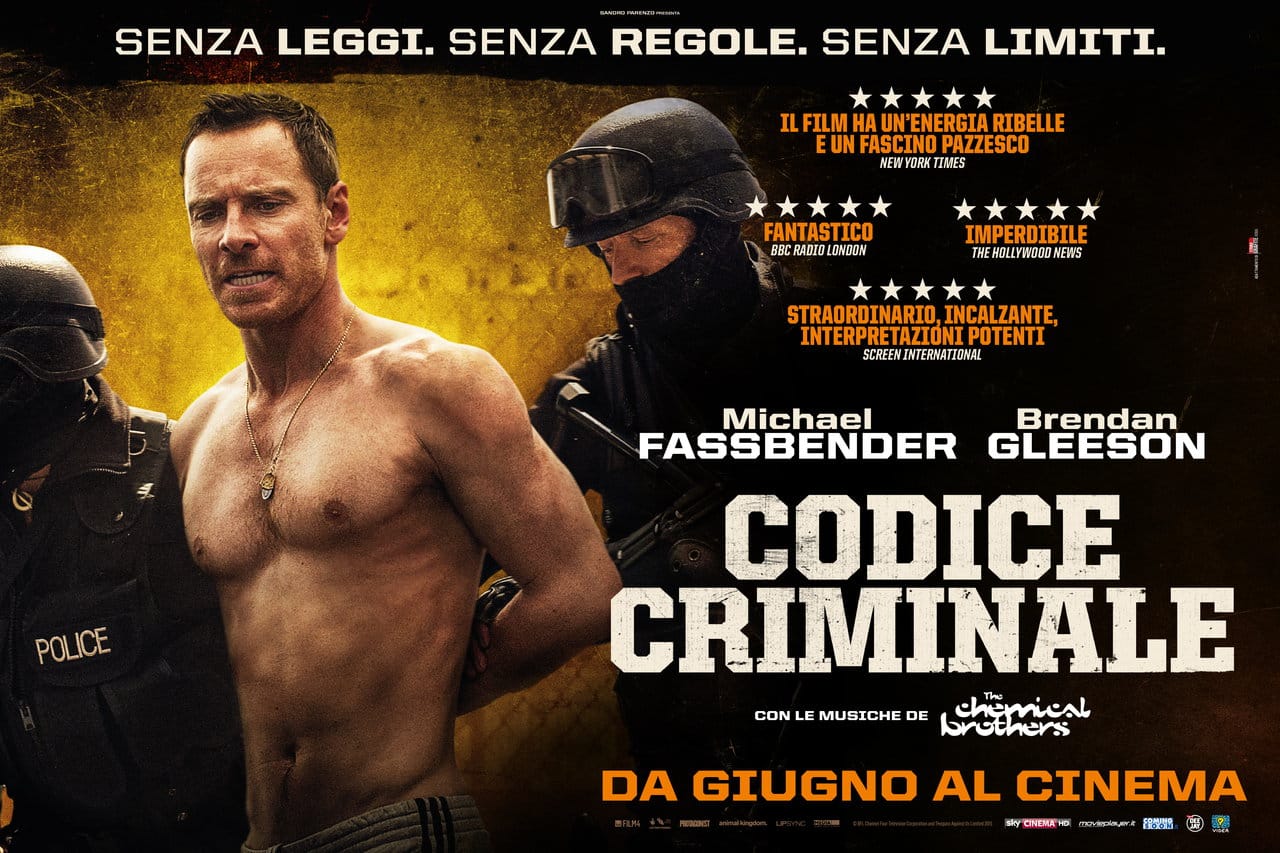 Michael Fassbender è un capobanda nel primo poster italiano di Codice Criminale