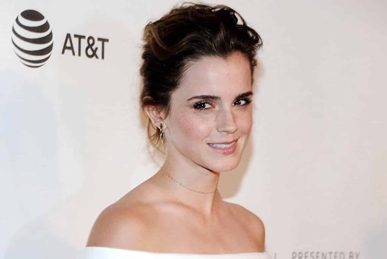 The Circle: Emma Watson incanta in abito bianco alla première di New York