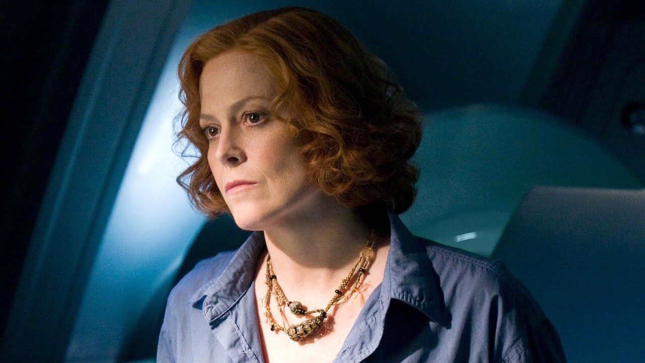 The Defenders: rivelata l’identità del villain di Sigourney Weaver?