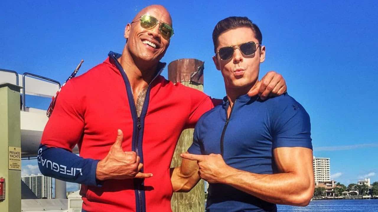 Baywatch: Dwayne Johnson e Zac Efron in missione in una foto esclusiva!