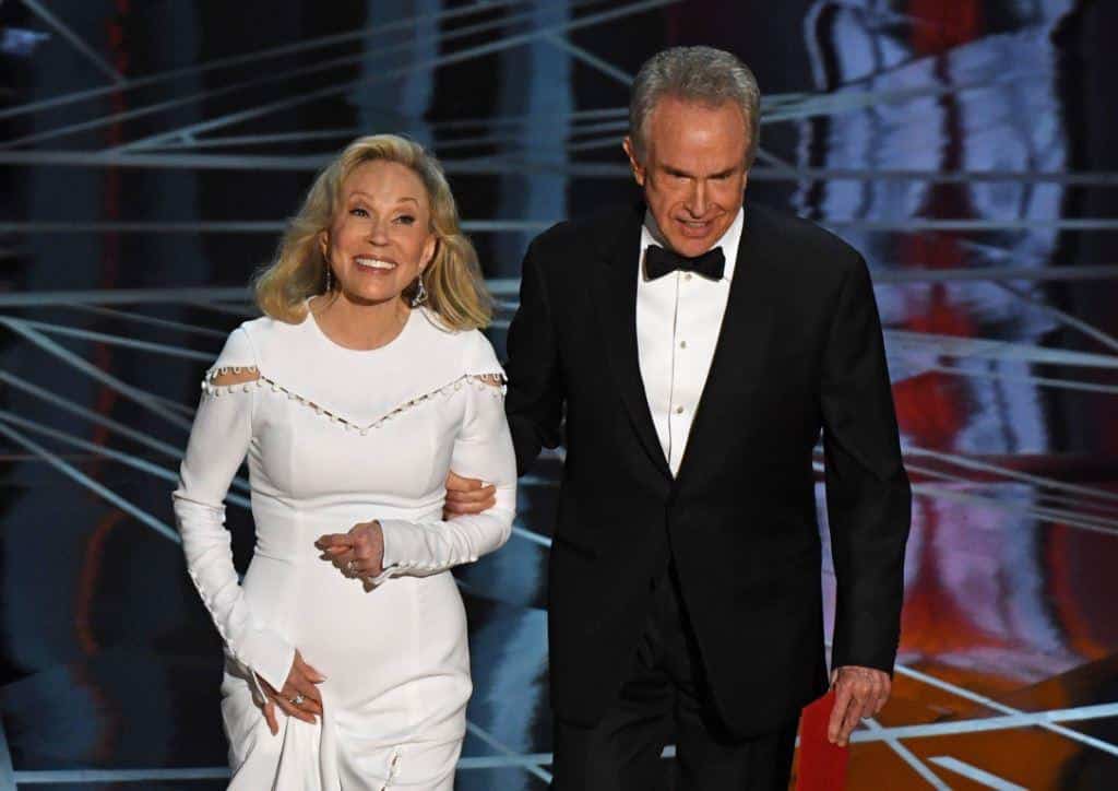 Oscar 2017 – Faye Dunaway parla dell’errore nell’annuncio del vincitore per “Miglior film”