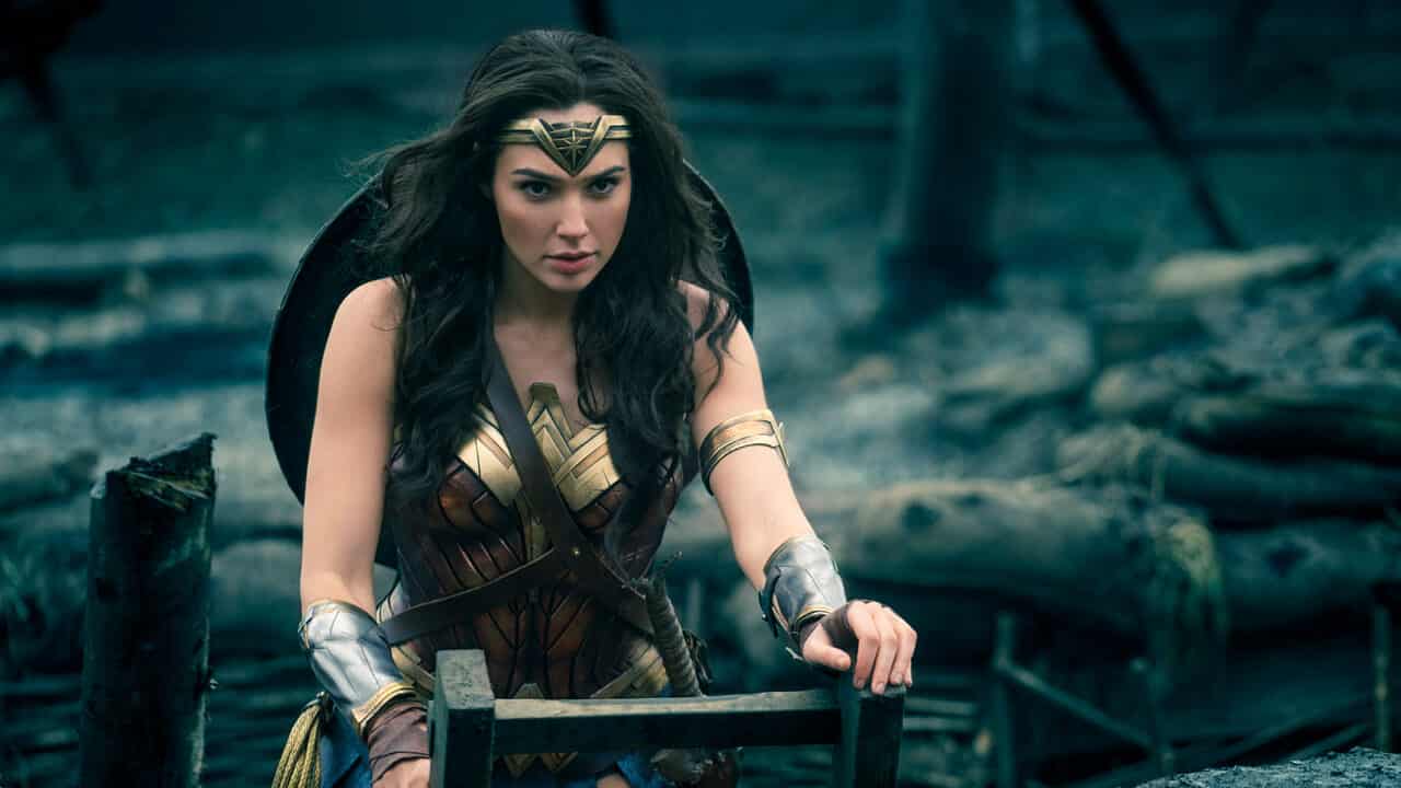 Wonder Woman è perfetta nella rivista cinematografica francese Cinemateaser