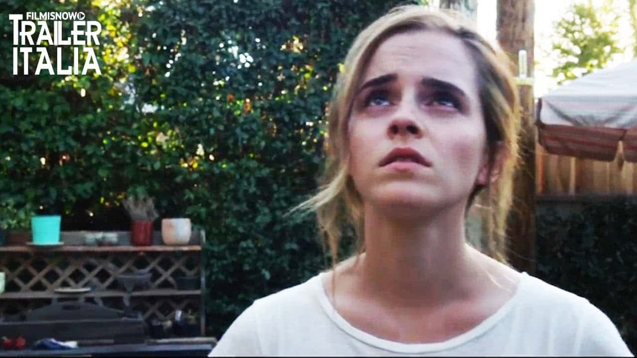 The Circle: Tom Hanks e Emma Watson nel trailer finale del thriller fantascientifico