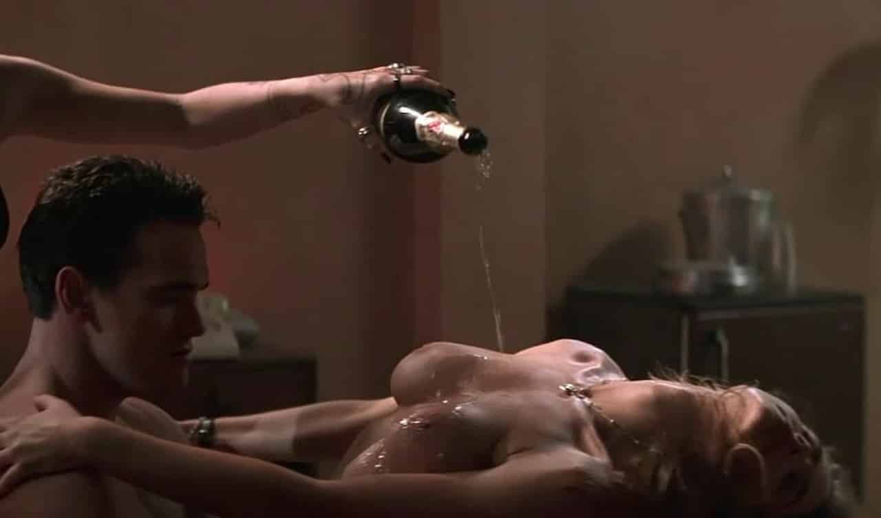 Denise Richards in Sex Crimes - Giochi pericolosi (John McNaughton, 1998) 