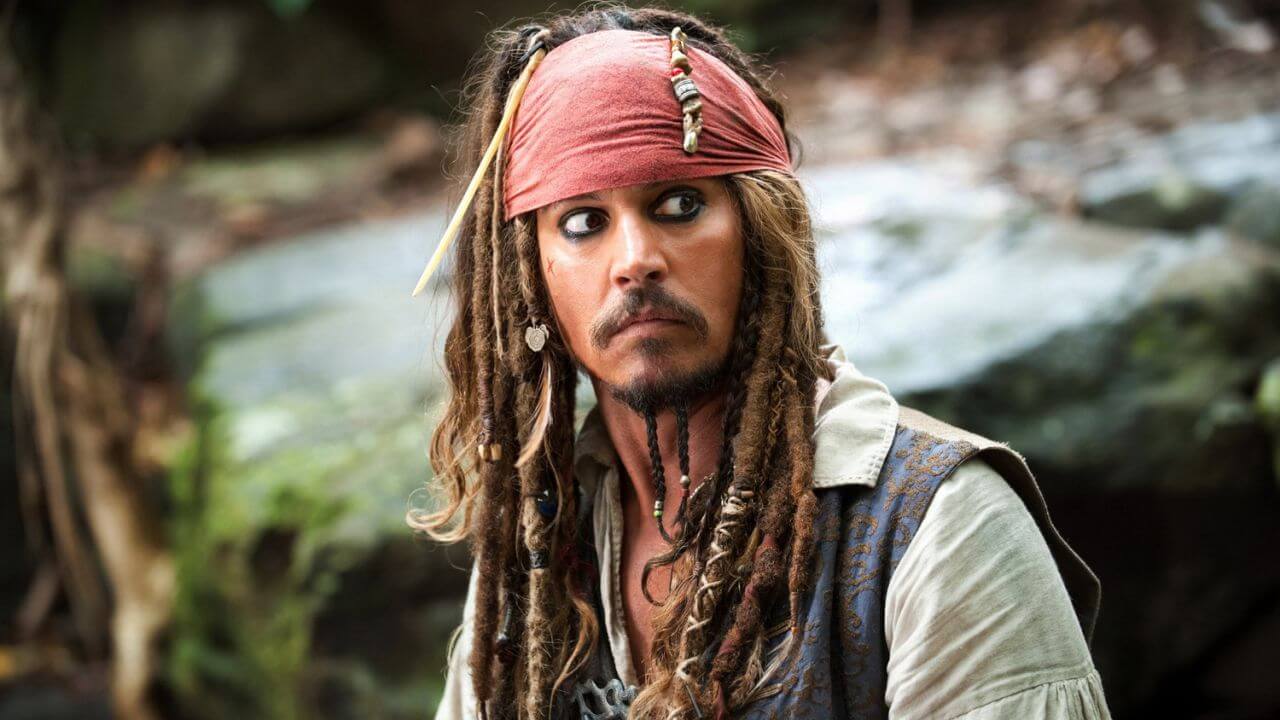 Pirati dei Caraibi: La Vendetta di Salazar – Jack Sparrow inganna la morte nelle nuove clip