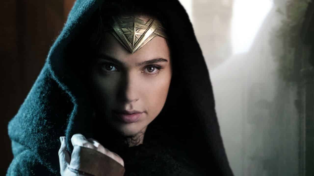 Gal Gadot conquista i grattecieli di New York nel marketing di Wonder Woman