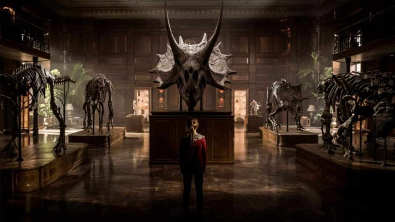 Jurassic World 2: nuove foto dal set allestito in un aerodromo