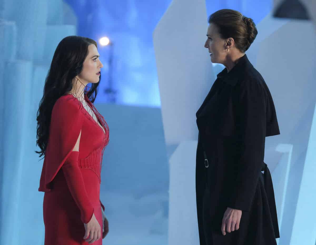 Supergirl 2×21