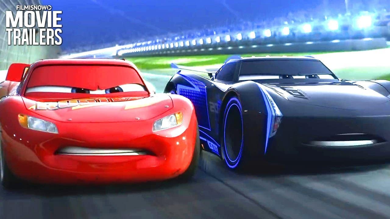 Cars 3: nel trailer finale Saetta McQueen cerca di superare il limite