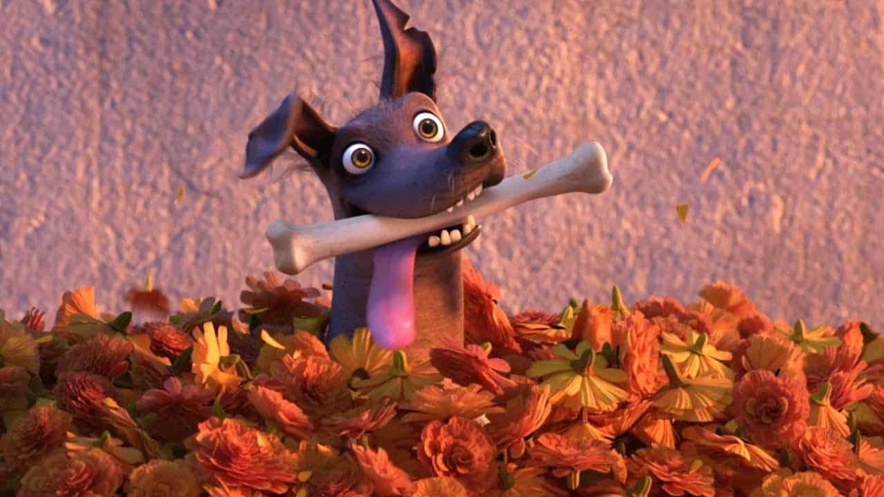 Coco: il cane Dante nel primo poster italiano e nel video che anticipa il film Disney Pixar
