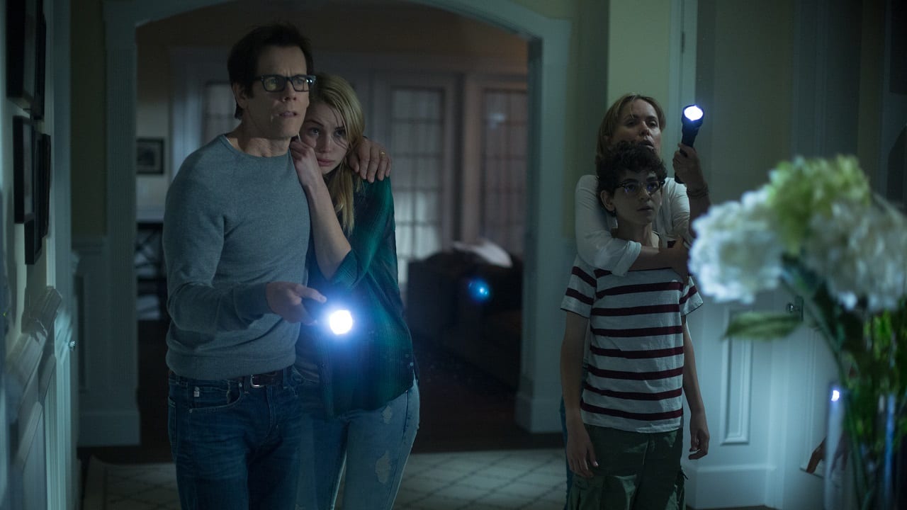 The Darkness: recensione del film con Kevin Bacon