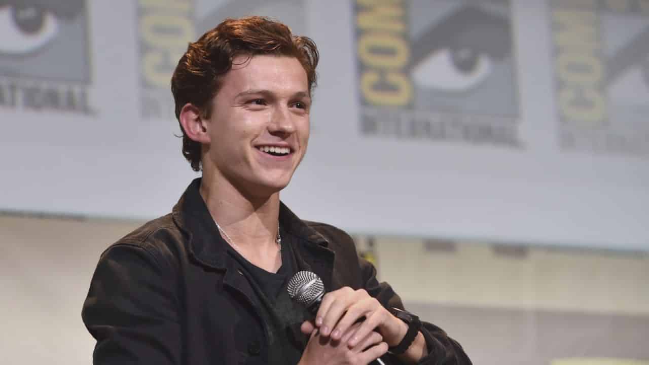 Harry Potter: Tom Holland pensa di saperne più di JK Rowling