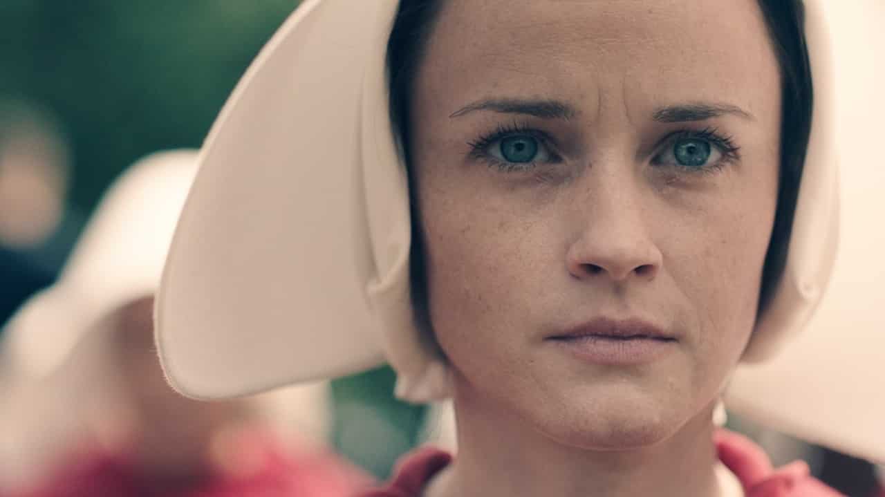 The Handmaid’s Tale: la serie trionfo agli Emmy dal 26 settembre su TIMVISION