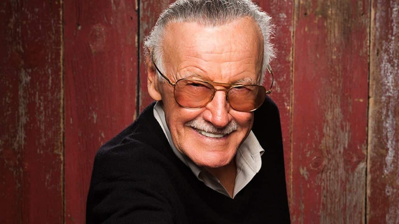 Stan Lee nega i maltrattamenti subiti: “Farò causa ai calunniatori!”