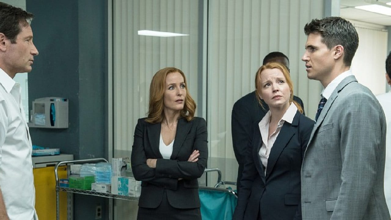 X-Files 11 – Robbie Amell e Lauren Ambrose torneranno nella nuova stagione