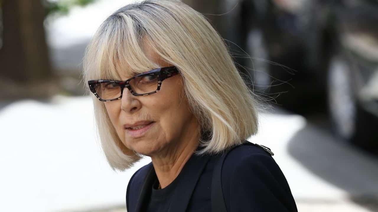 Mireille Darc: muore a 79 anni l’icona del cinema francese