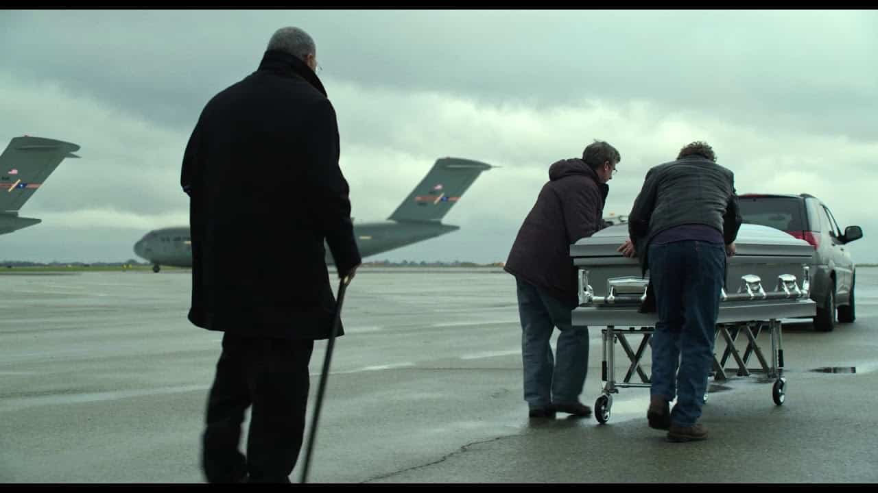 Last Flag Flying: trailer del film con Steve Carell e Bryan Cranston