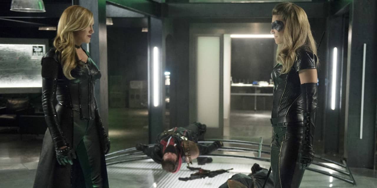 Arrow 6: Black Siren e Black Canary si affrontano nella foto della premiere